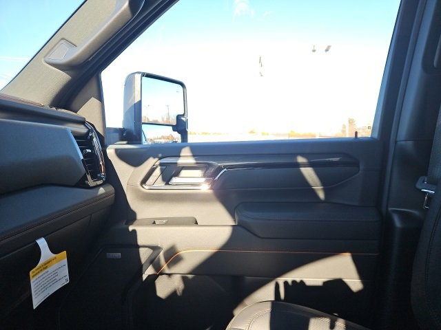 New 2026 GMC Sierra 2500 AT4 w/ Technology Package image 39