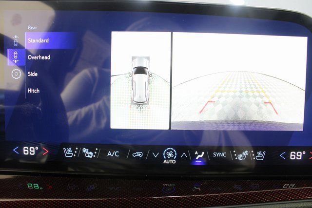 New 2026 Chevrolet Traverse RS image 5