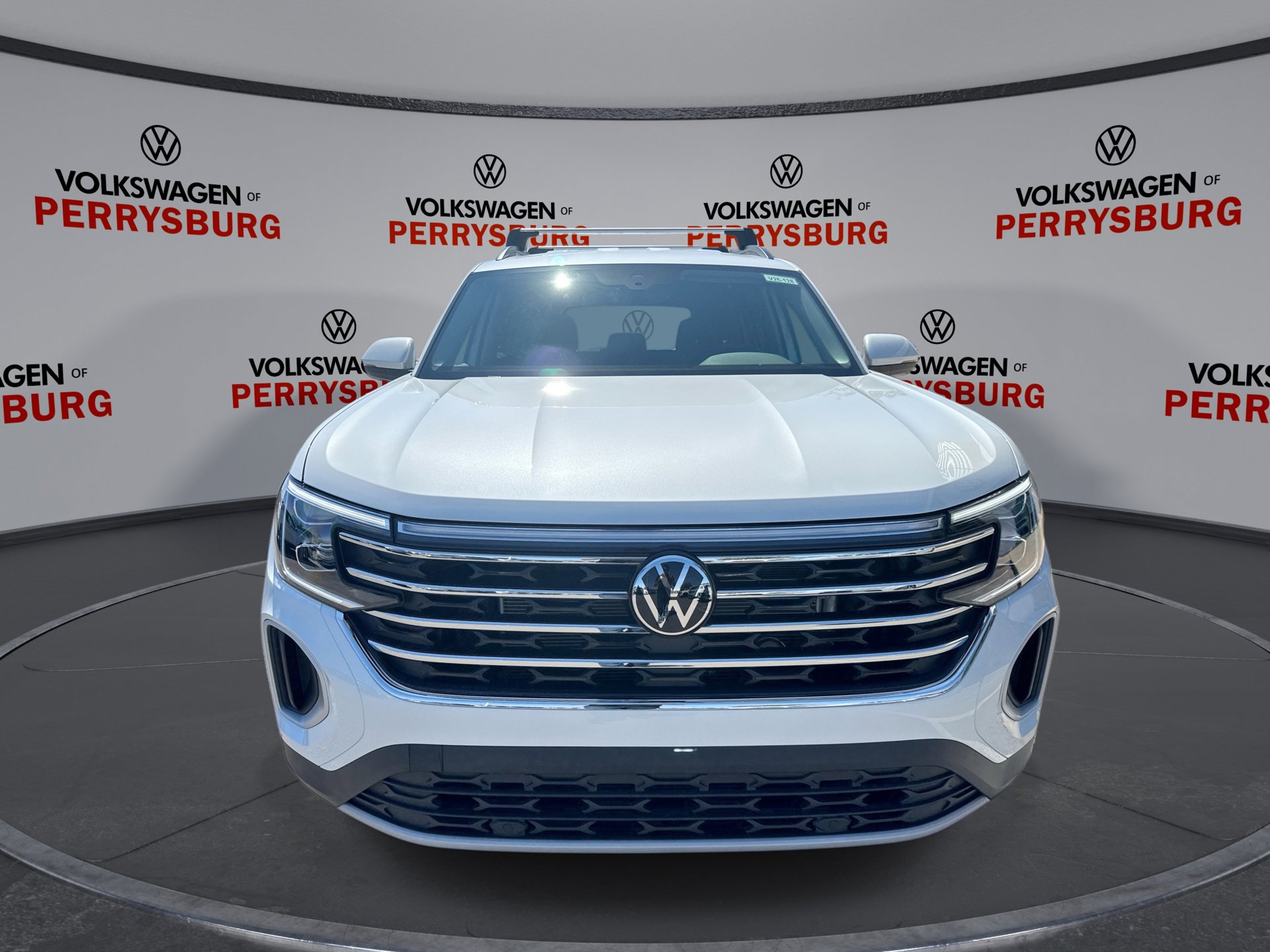 New 2026 Volkswagen Atlas SE image 3