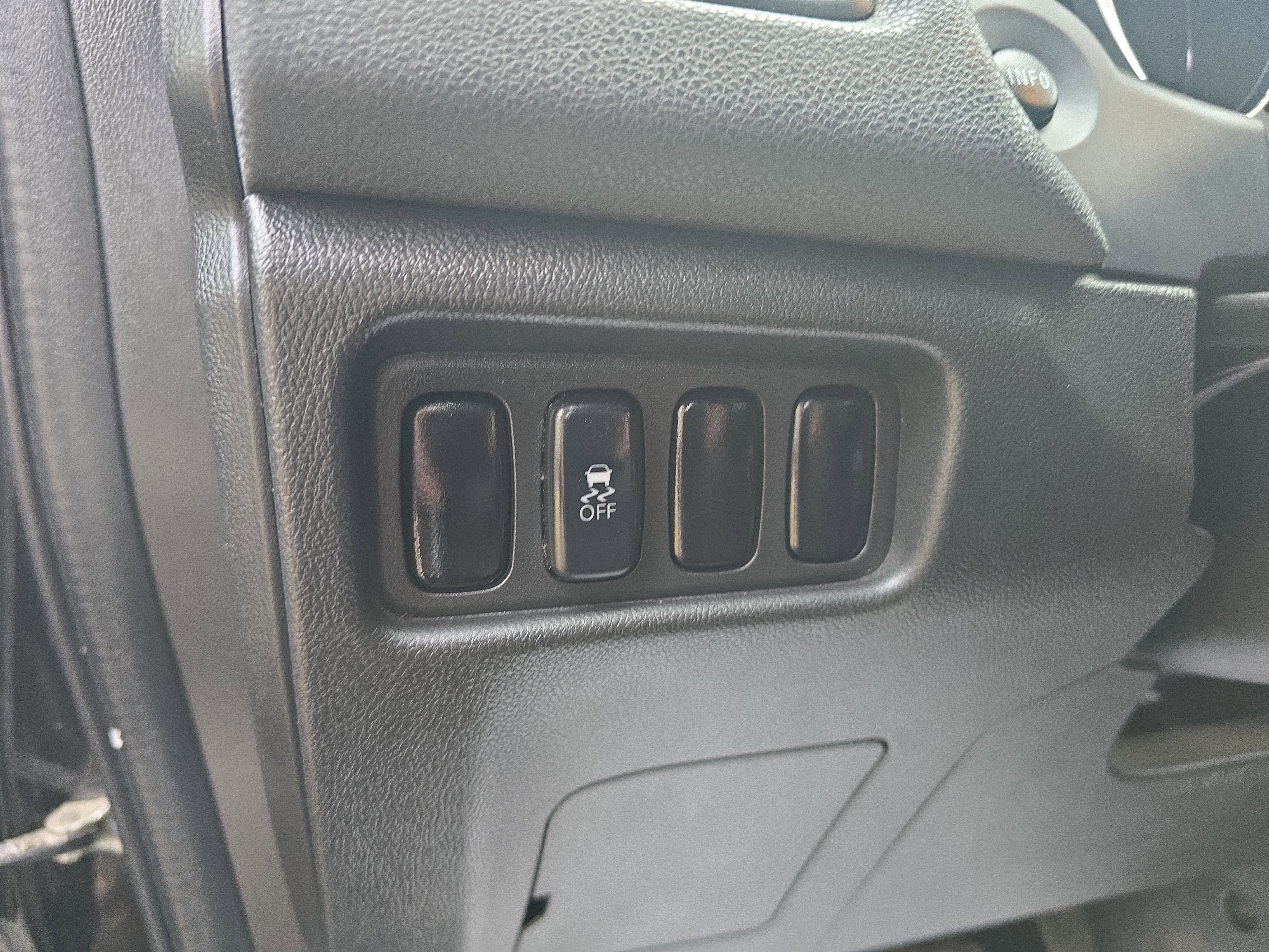 Used 2017 Mitsubishi Outlander Sport SE image 18