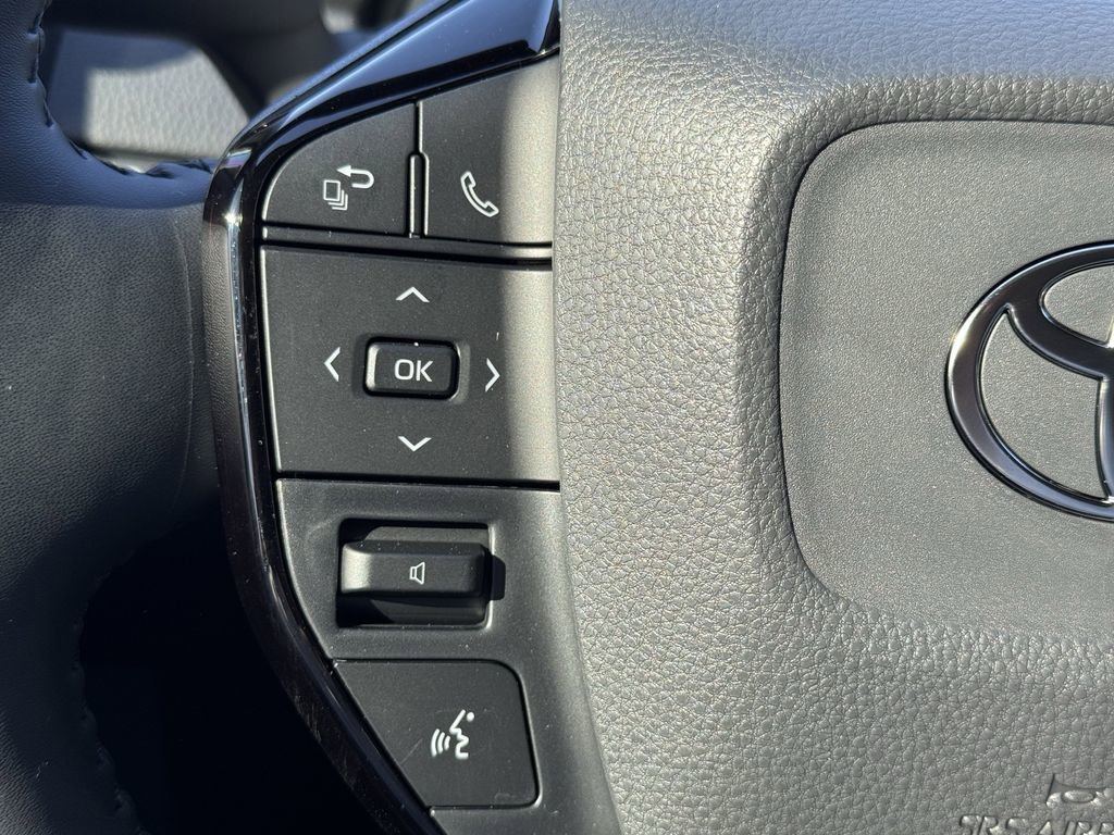 New 2026 Toyota Prius XLE FWD image 12