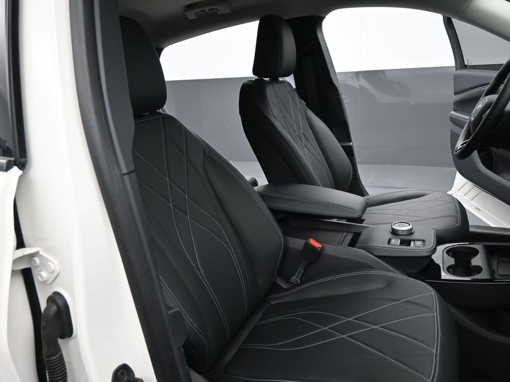 Used 2024 Ford Mustang Mach-E Select w/ Comfort Package Lite image 27