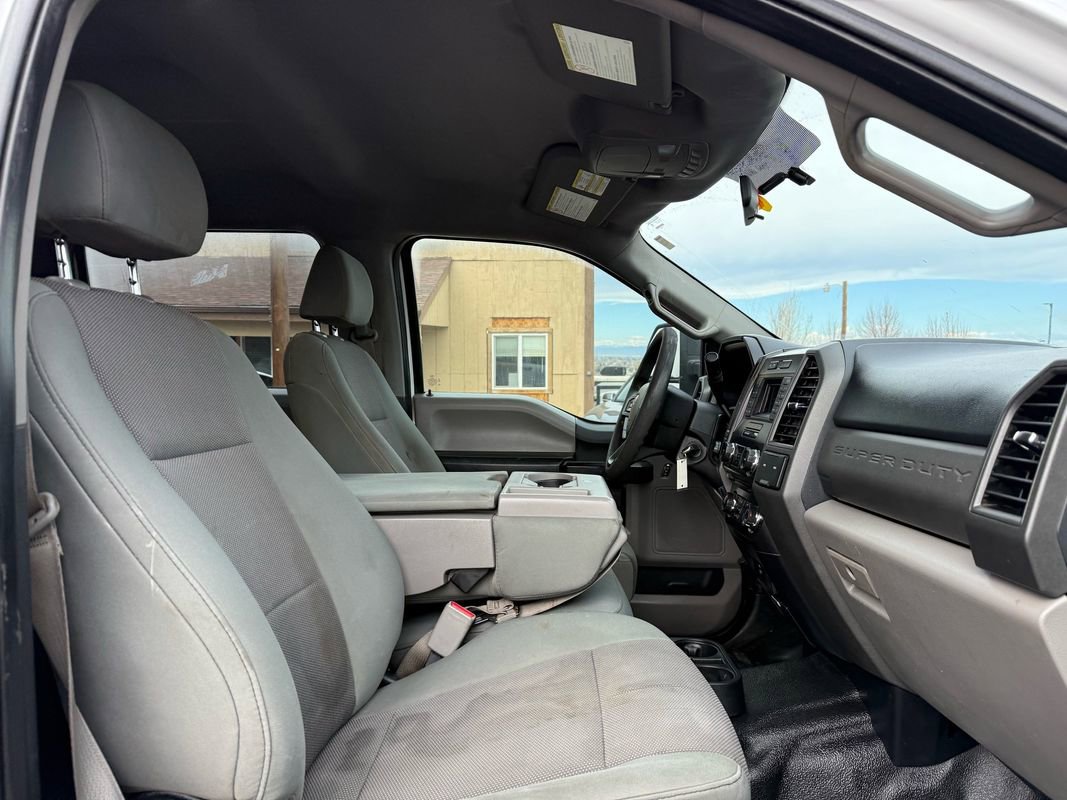 Used 2017 Ford F250 XL w/ Power Equipment Group AWD/4WD image 29