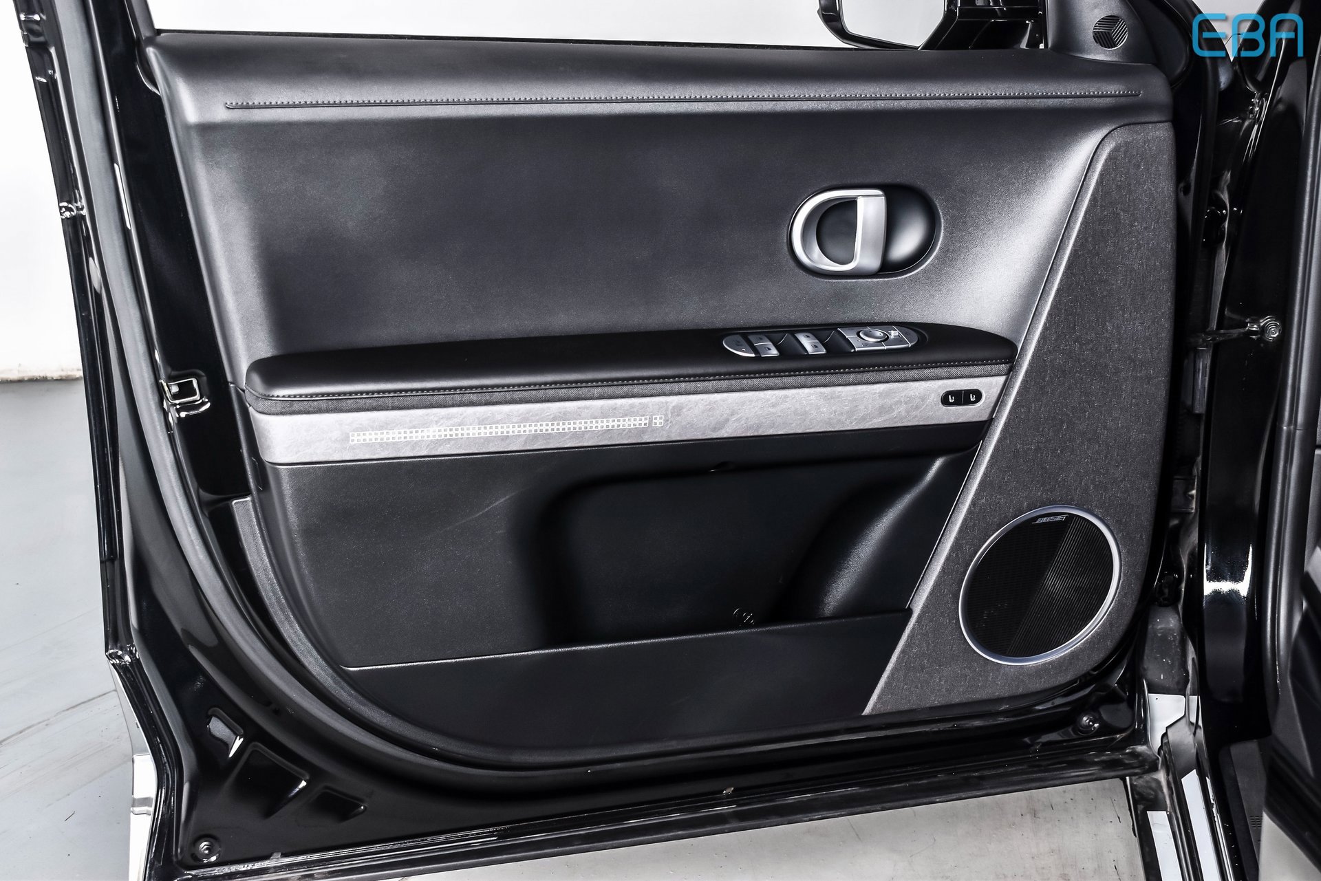 Used 2024 Hyundai Ioniq 5 Limited image 14