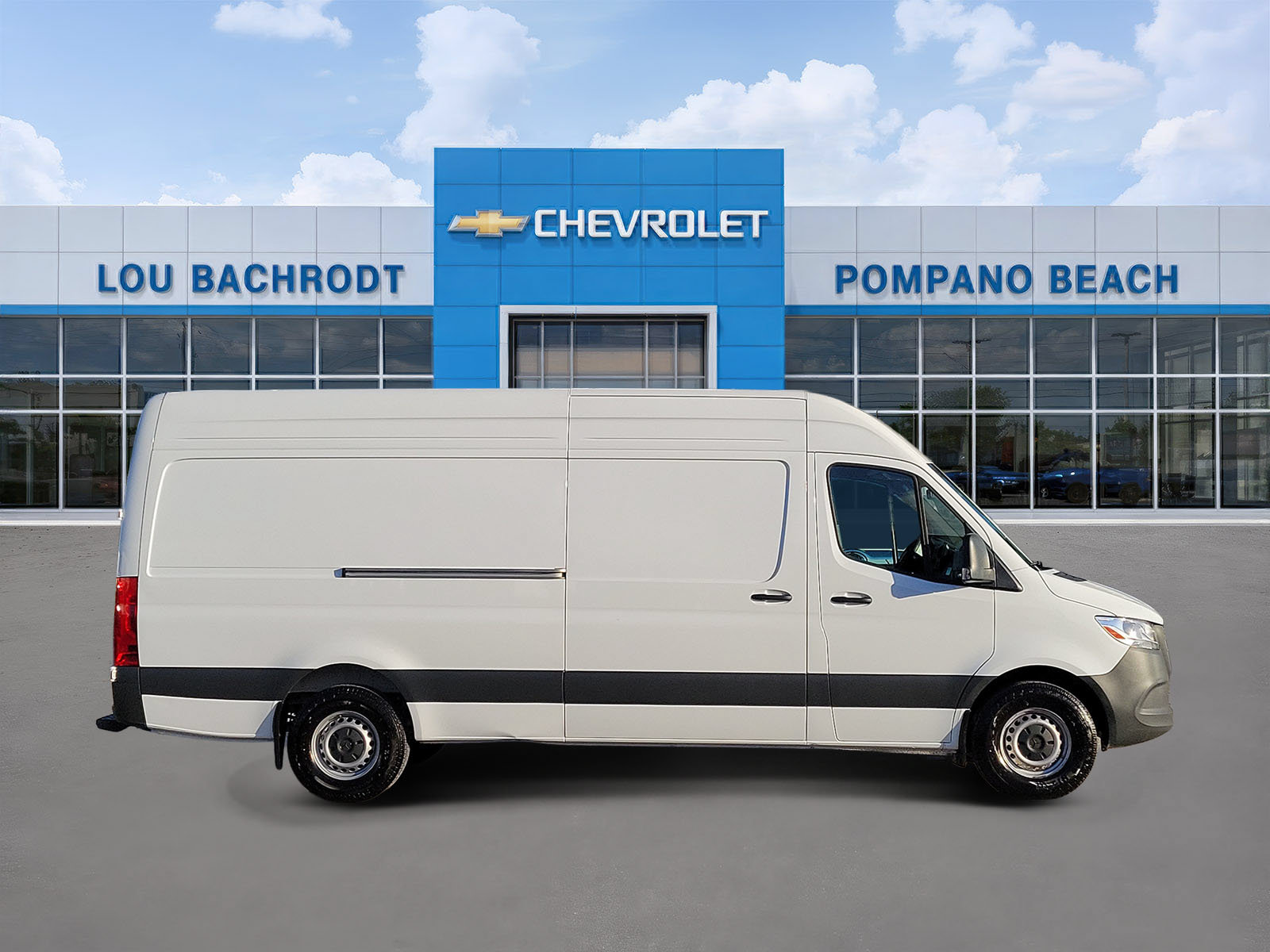 Used 2025 Mercedes-Benz Sprinter 2500 image 2