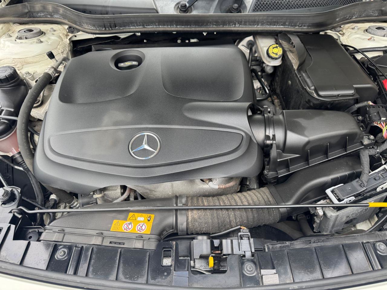 Used 2018 Mercedes-Benz GLA 250 4MATIC image 36