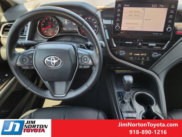 Used 2021 Toyota Camry XSE FWD image 27