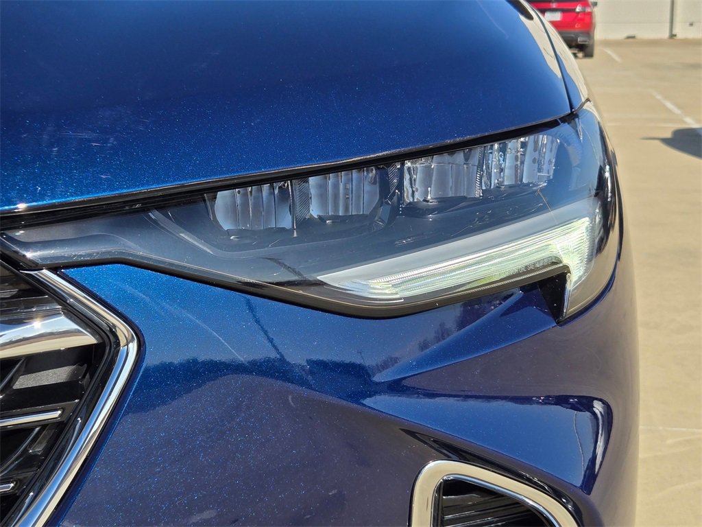 Used 2023 Buick Envision Preferred image 32