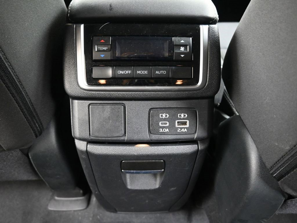 Certified 2024 Subaru Ascent Premium w/ Convenience Package image 17