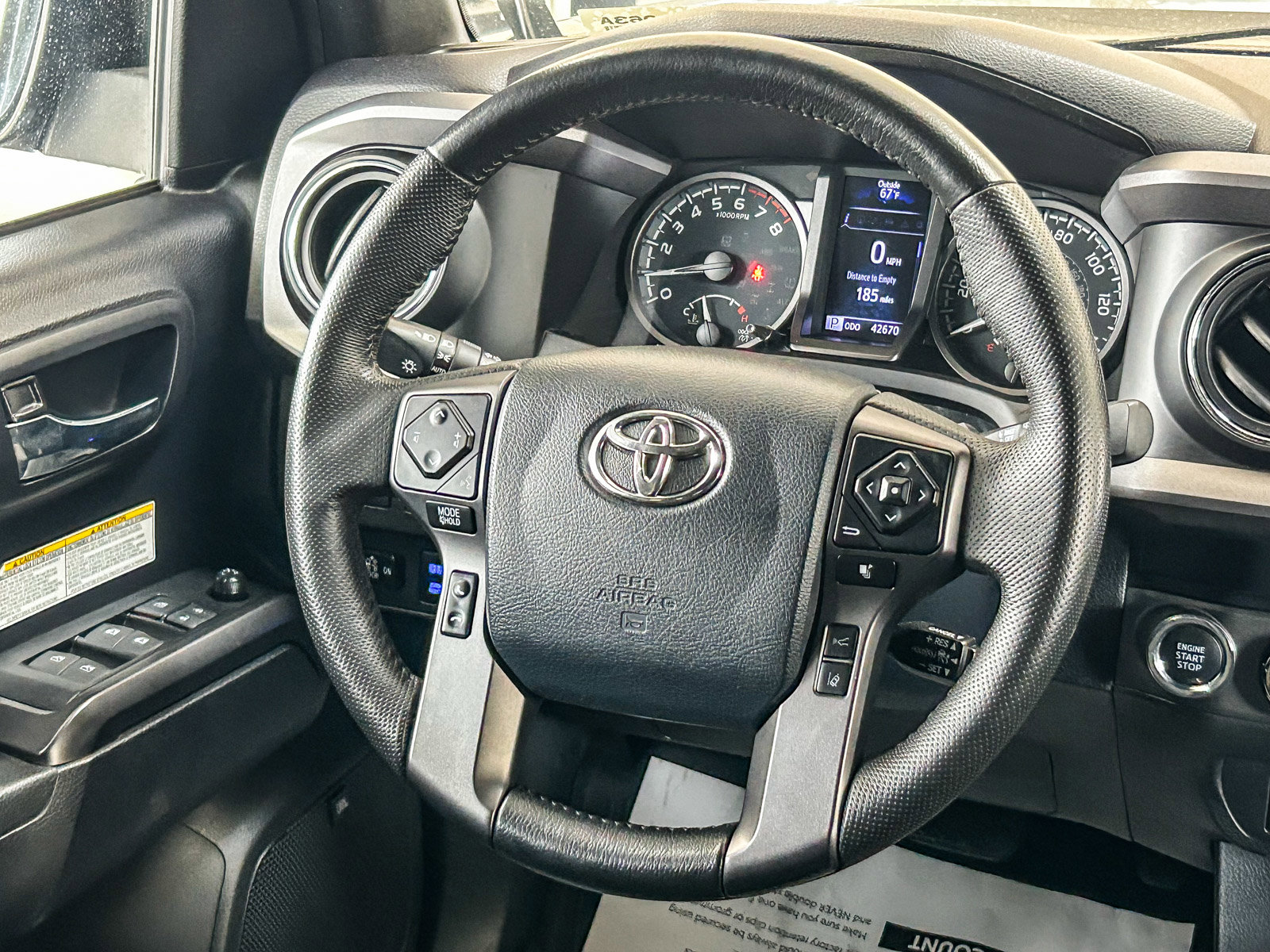 Used 2020 Toyota Tacoma TRD Off-Road w/ TRD Premium Off Road Package AWD/4WD image 15