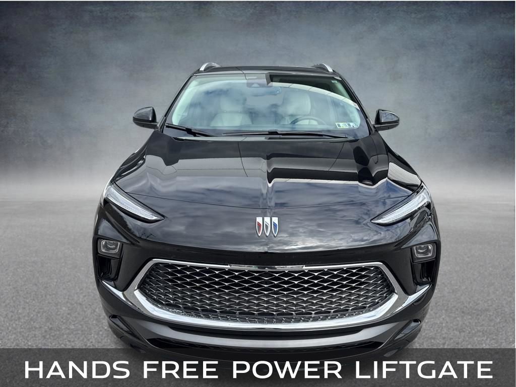 Used 2024 Buick Encore GX Avenir w/ Avenir Convenience Package image 9