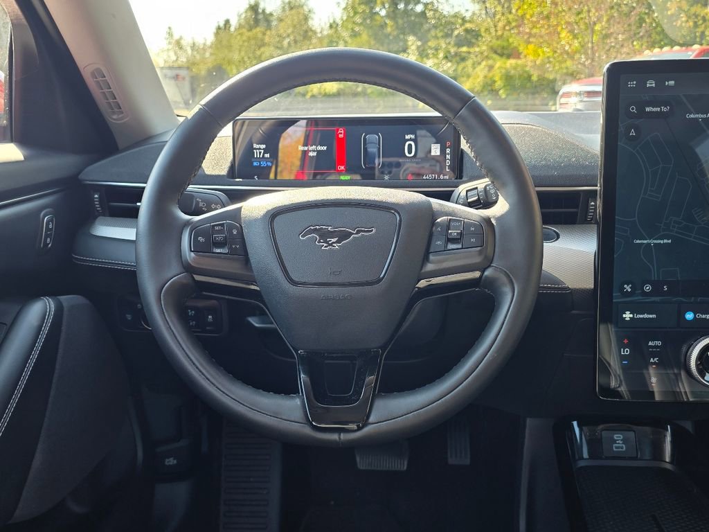 Used 2022 Ford Mustang Mach-E Select image 21