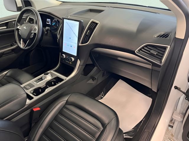 Used 2024 Ford Edge SEL image 12