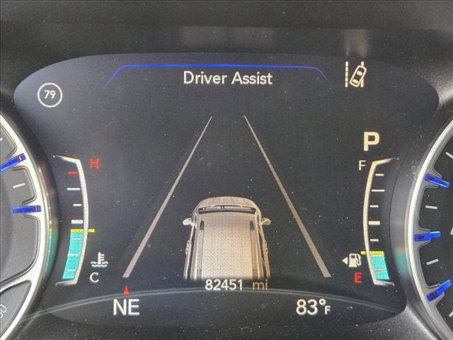 Used 2017 Chrysler Pacifica Limited image 10