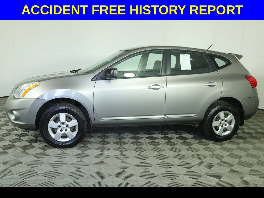 Used 2013 Nissan Rogue S AWD/4WD image 2
