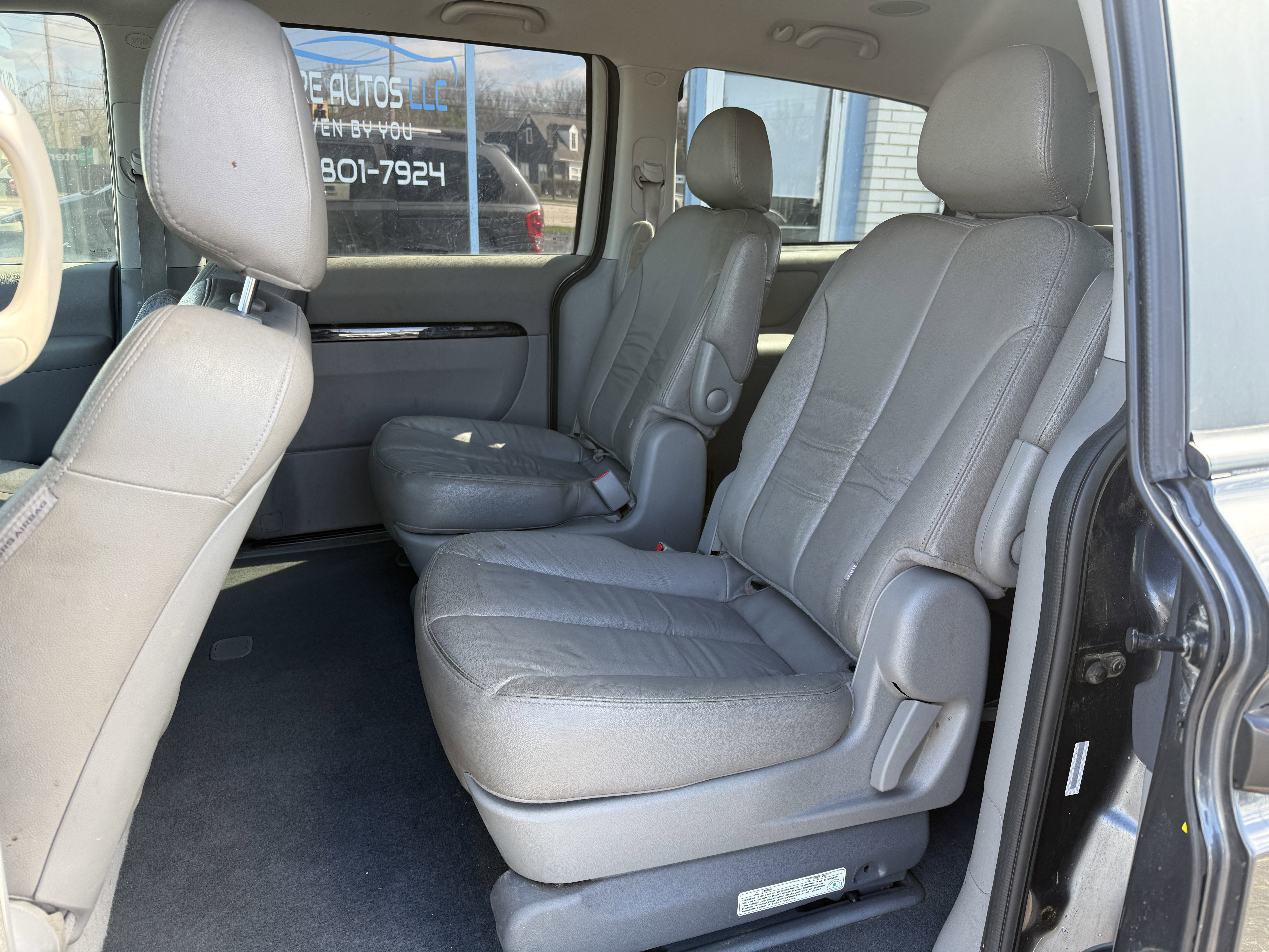 Used 2014 Kia Sedona EX w/ Luxury Package FWD image 15