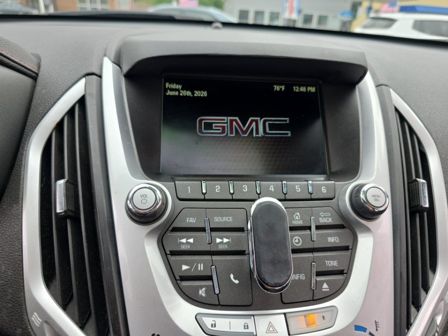 Used 2015 GMC Terrain SLE AWD/4WD image 16