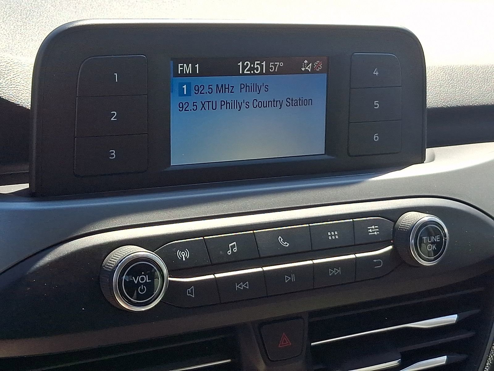 Used 2020 Ford Escape S image 17