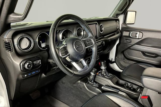 Used 2022 Jeep Wrangler Unlimited Rubicon 4xe w/ Steel Bumper Group image 16