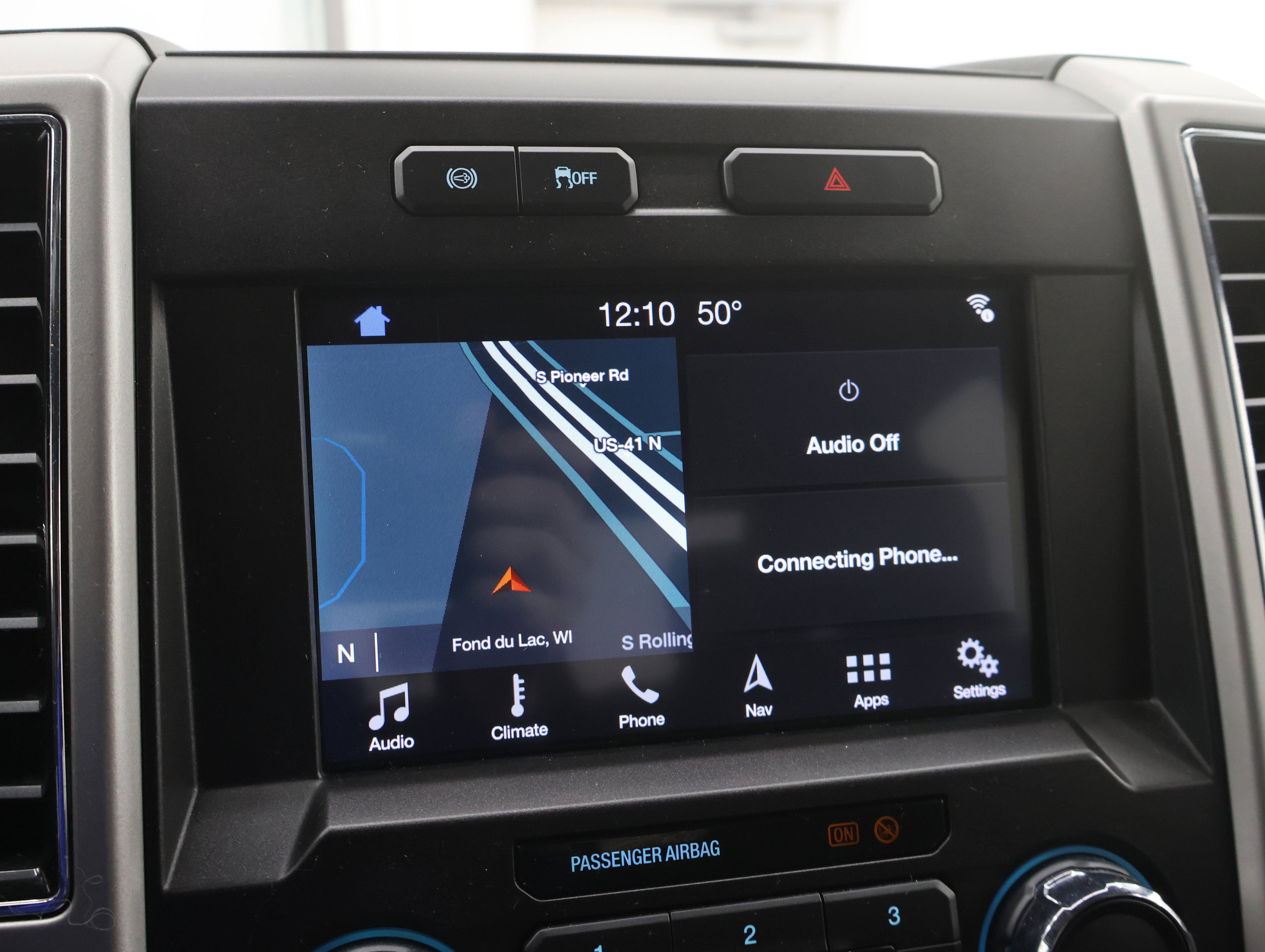 Used 2019 Ford F350 Lariat w/ Chrome Package image 43