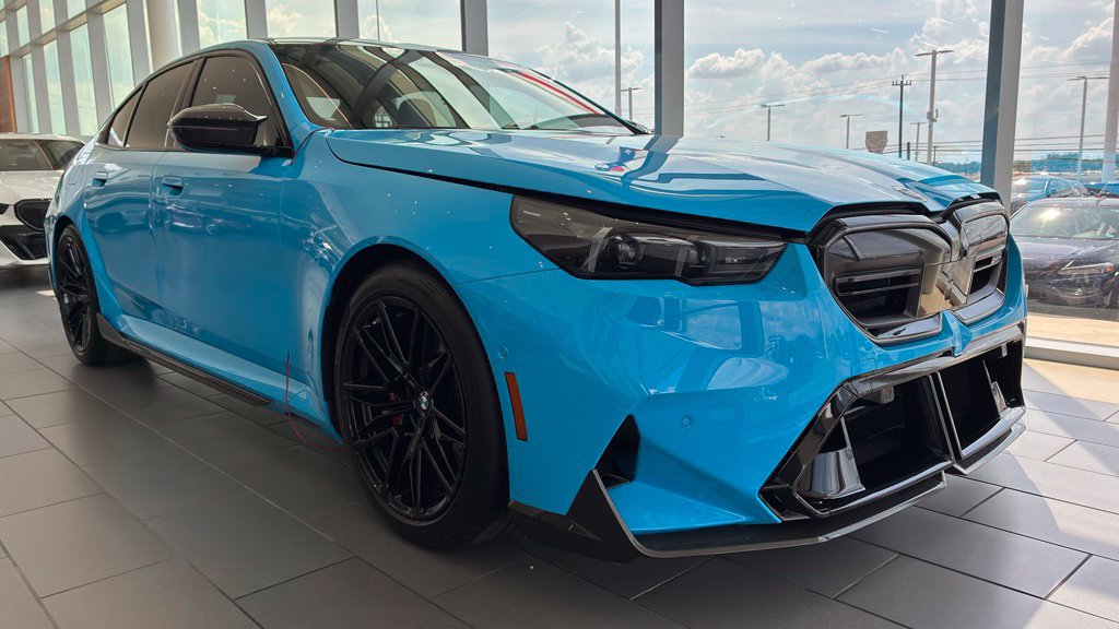 New 2027 BMW M5 w/ Carbon Package AWD/4WD image 4