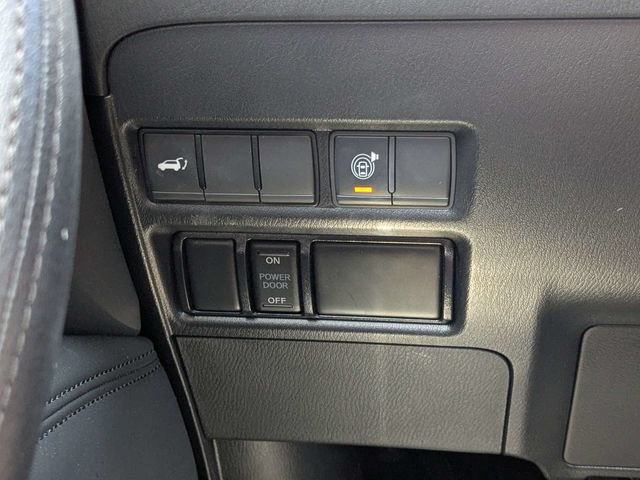 Used 2022 Nissan Armada SV w/ SV Appearance Package RWD image 24