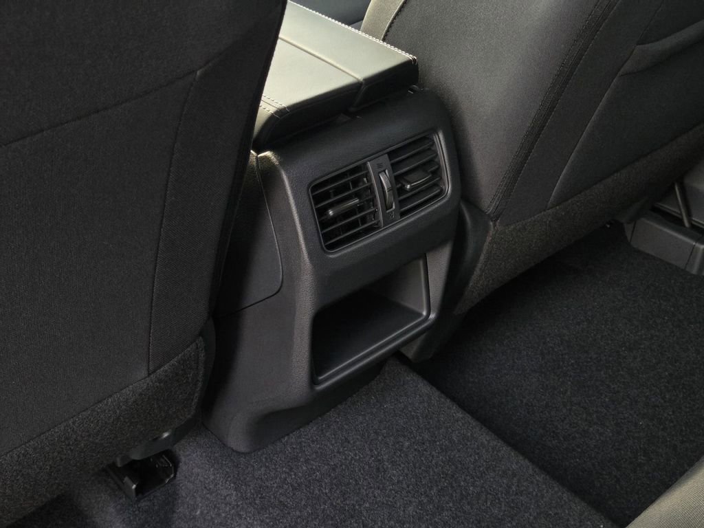 New 2026 Nissan Rogue S image 13