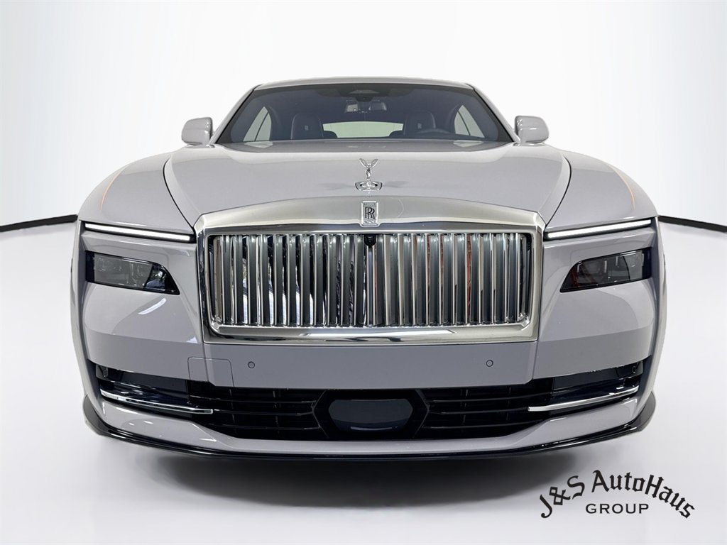 Used 2024 Rolls-Royce Spectre w/ Spectre Launch Package AWD/4WD image 2