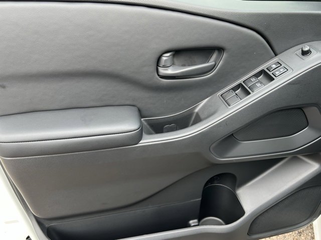 New 2026 Nissan Frontier SV image 18