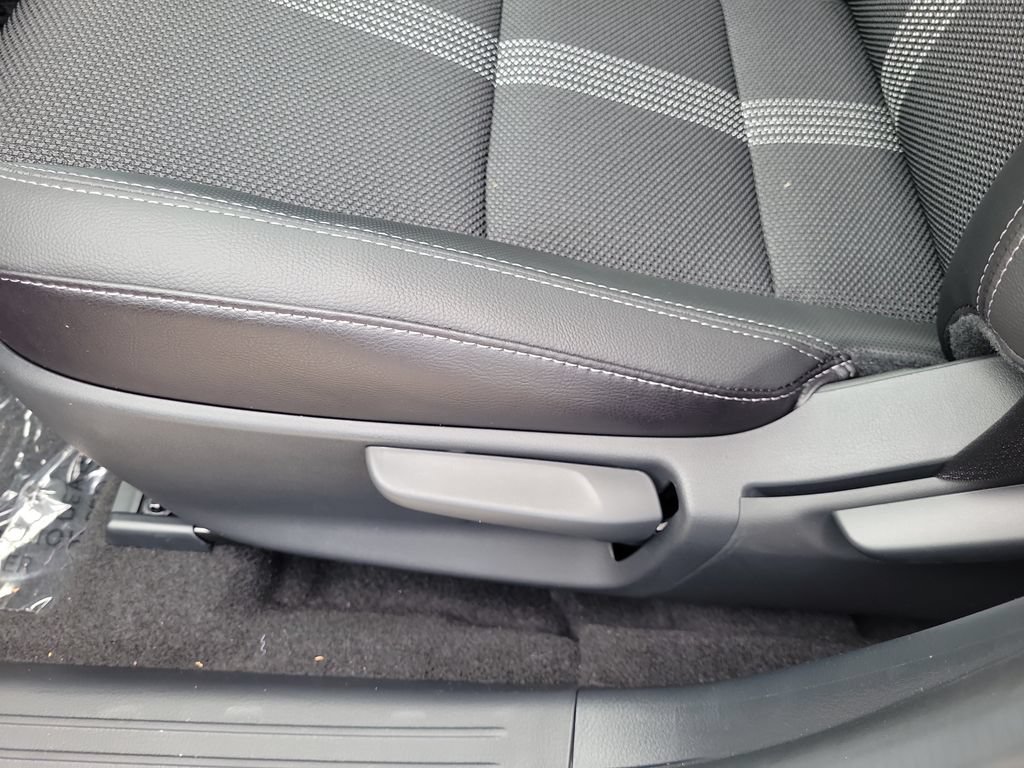 New 2026 MAZDA CX-50 AWD 2.5 S w/ Cargo Package image 23