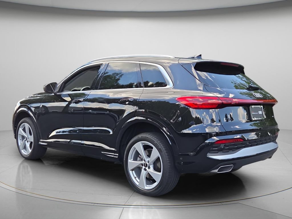 Certified 2025 Audi Q5 Premium Plus AWD/4WD image 6
