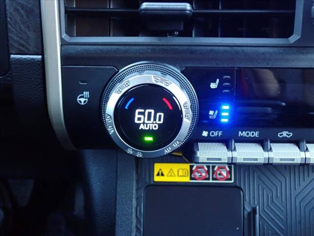 Certified 2025 Toyota Tacoma Limited AWD/4WD image 19