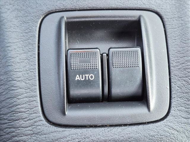 Used 2003 MAZDA MX-5 Miata LS RWD image 12
