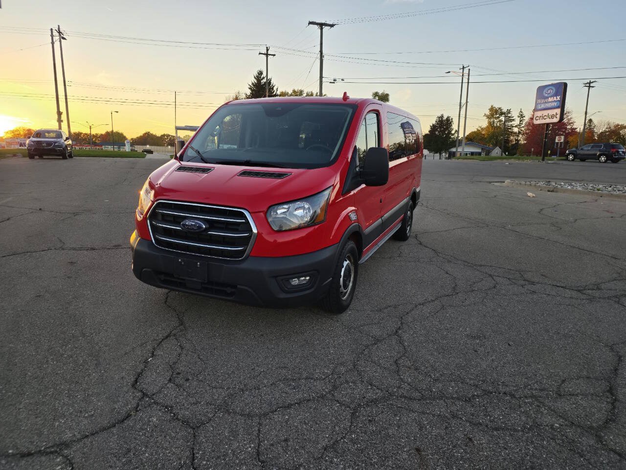 Used 2020 Ford Transit 150 XL RWD image 8