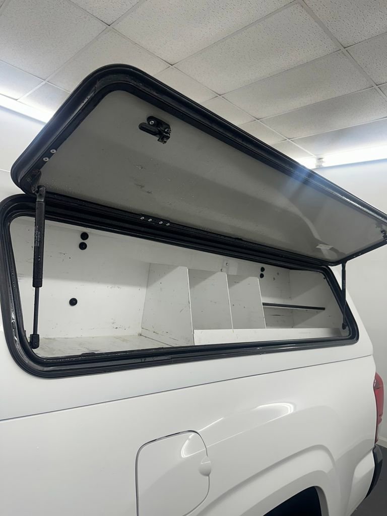 Used 2022 Toyota Tacoma SR image 26