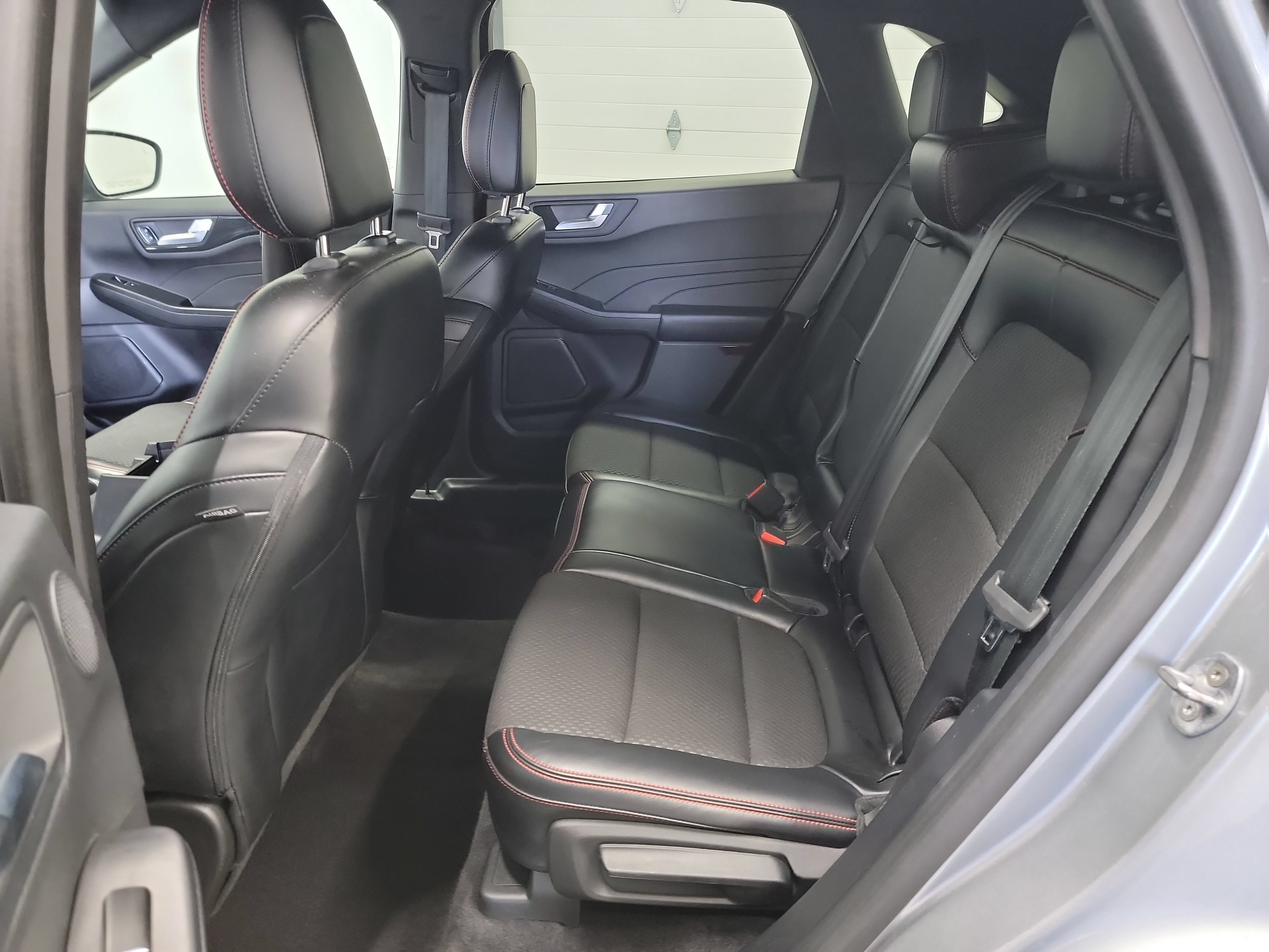 Used 2023 Ford Escape ST-Line Select w/ Tech Pack #2 AWD/4WD image 27