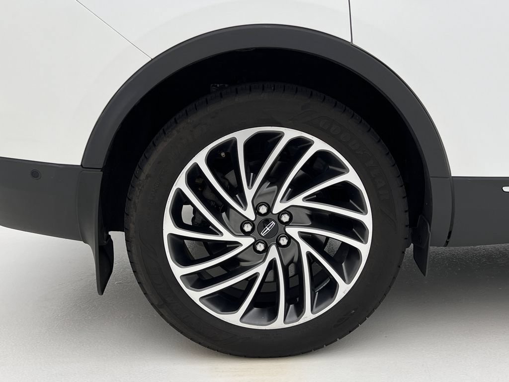 Used 2020 Lincoln Nautilus Reserve AWD/4WD image 29