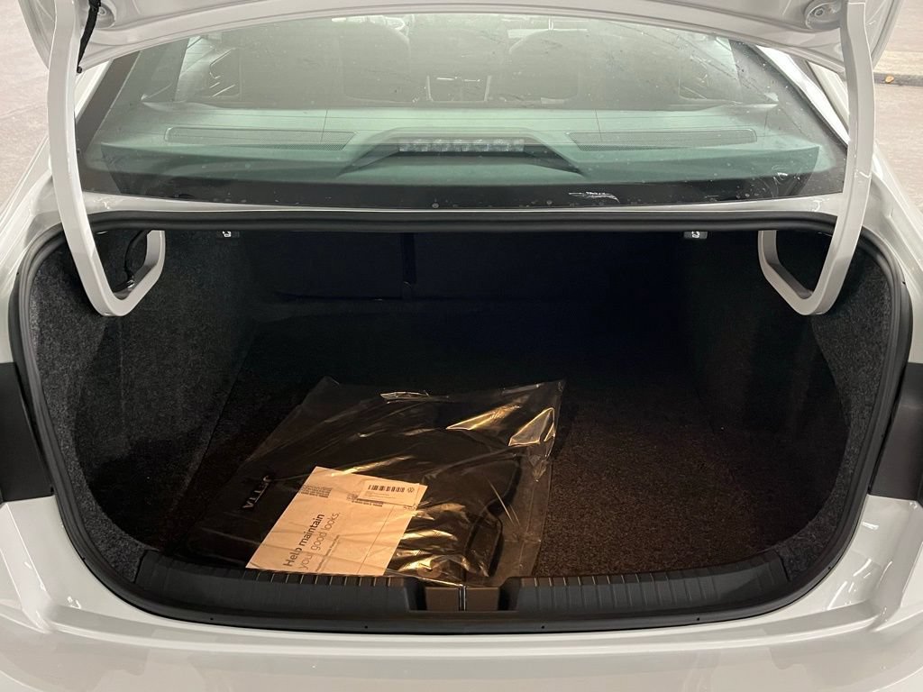 New 2026 Volkswagen Jetta Sport FWD image 32