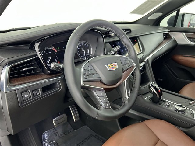 Used 2025 Cadillac XT5 Sportv image 36