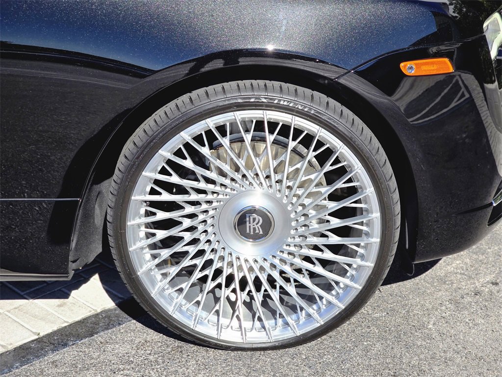 Used 2020 Rolls-Royce Dawn image 7