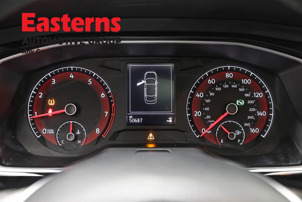 Used 2020 Volkswagen Jetta SE w/ SE Cold Weather Package image 18