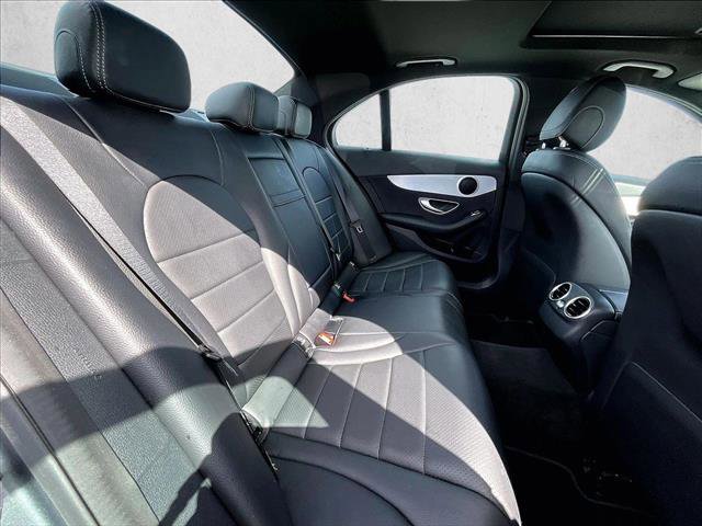 Used 2018 Mercedes-Benz C 300 Sedan image 29