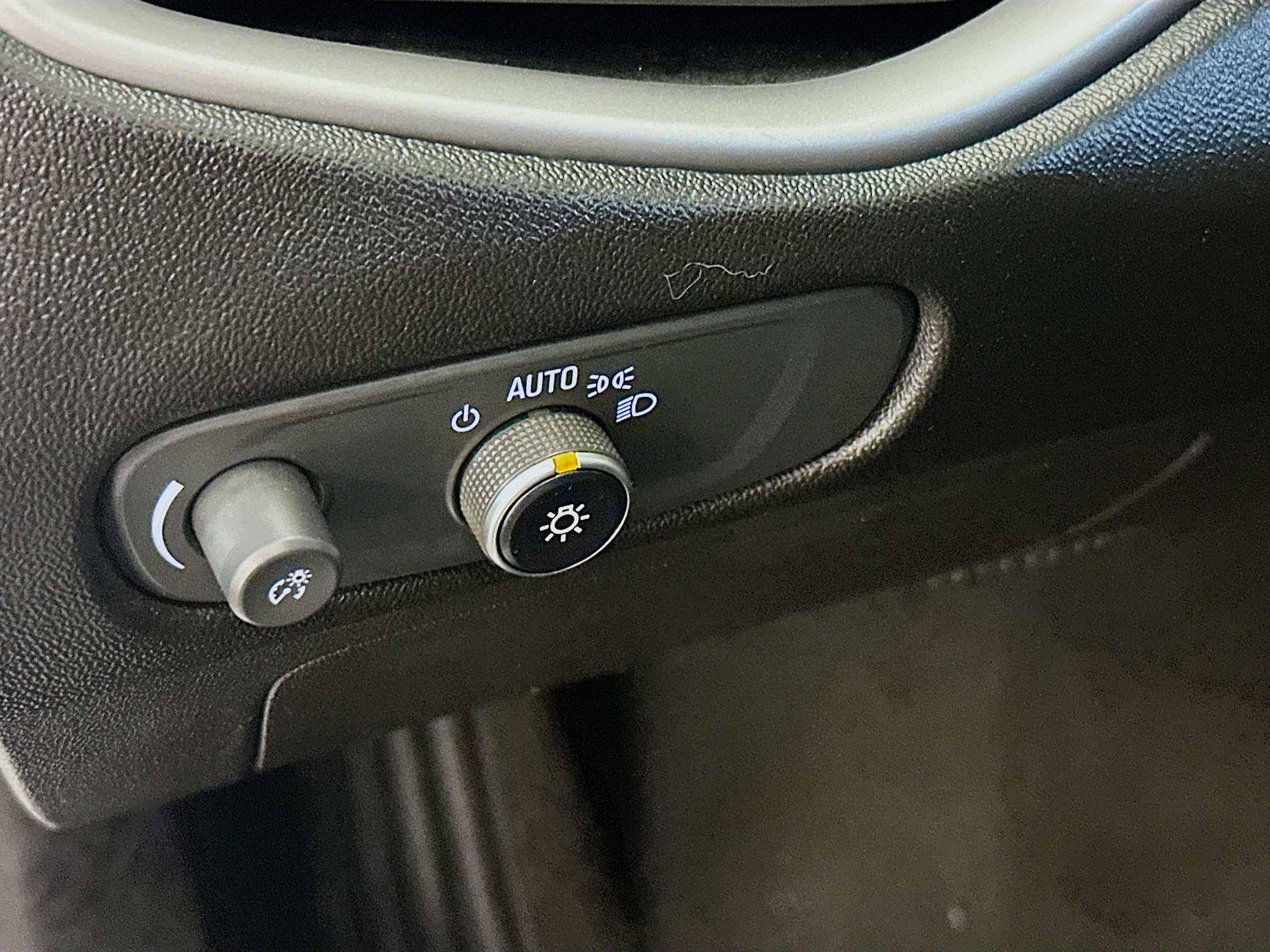 Used 2024 Chevrolet Malibu LT FWD image 17