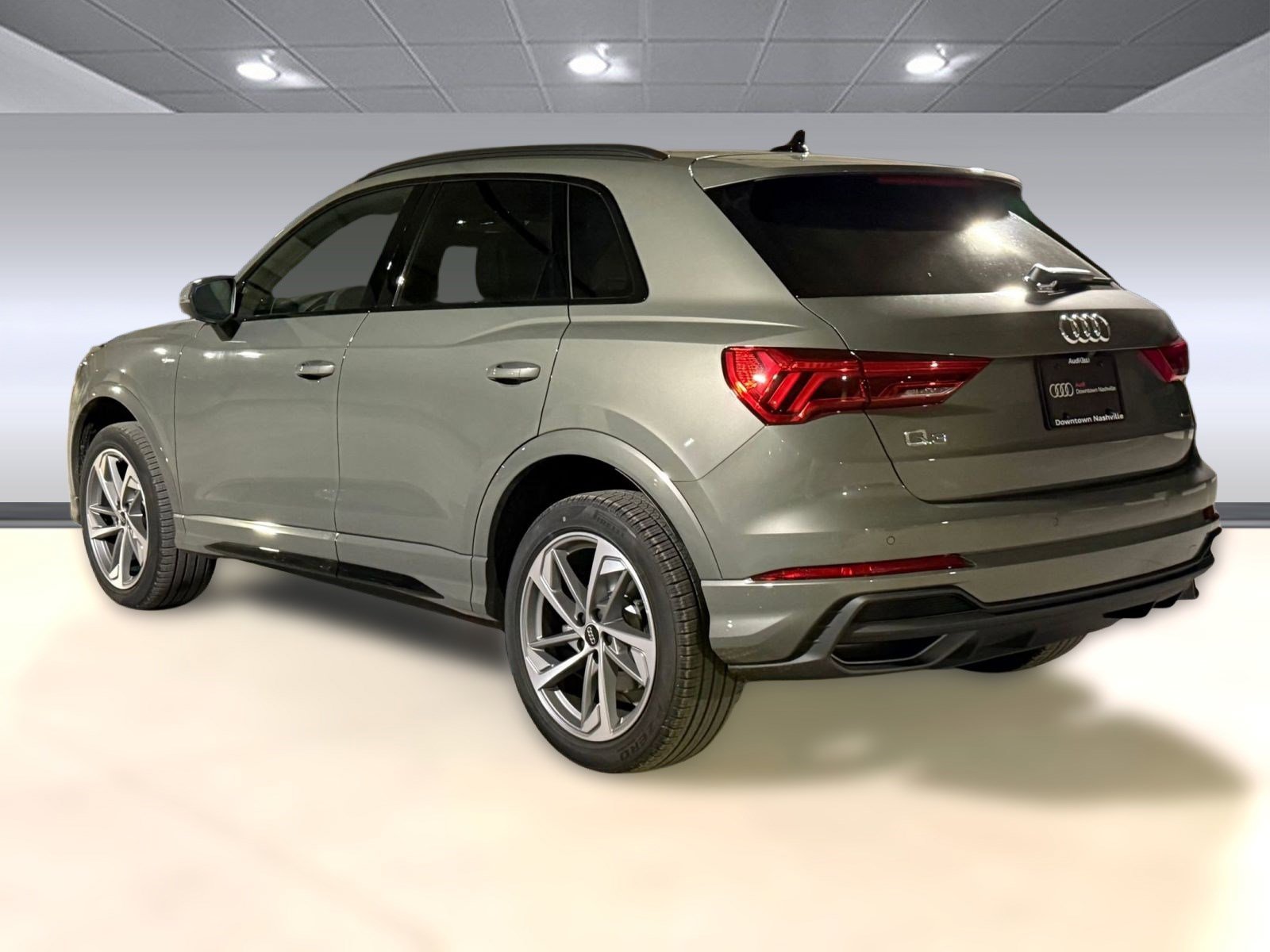 New 2025 Audi Q3 2.0T Premium image 3