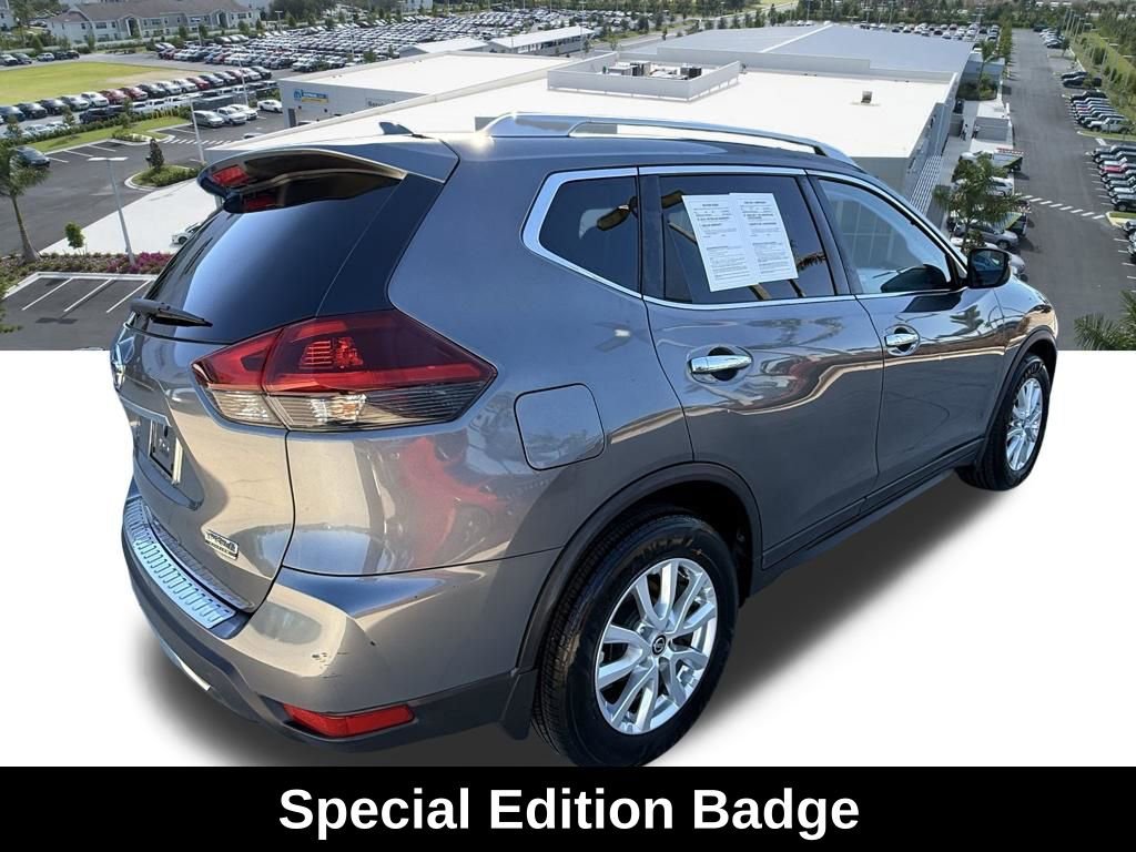 Used 2019 Nissan Rogue S w/ Special Edition Package FWD image 4