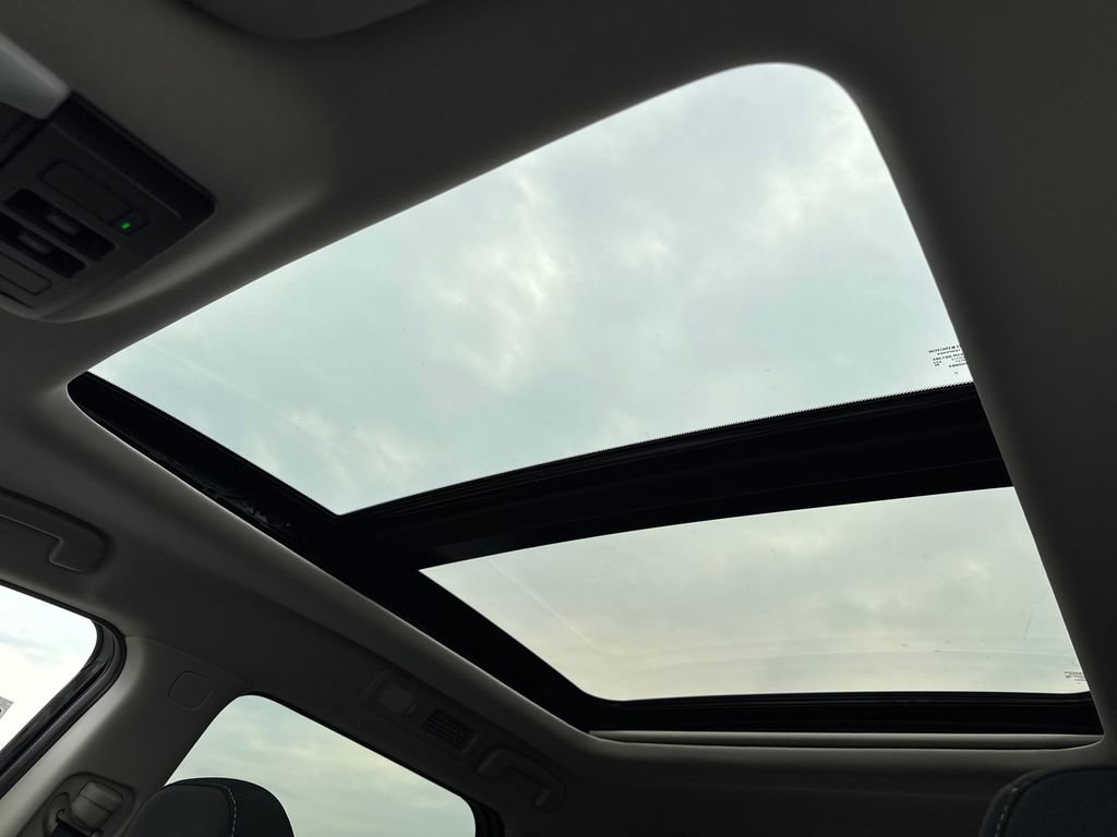 New 2026 Nissan Pathfinder SV w/ SV Premium Package image 22