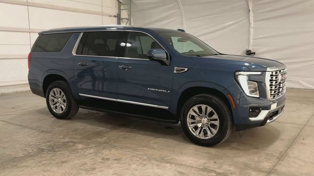 New 2026 GMC Yukon XL Denali RWD image 2