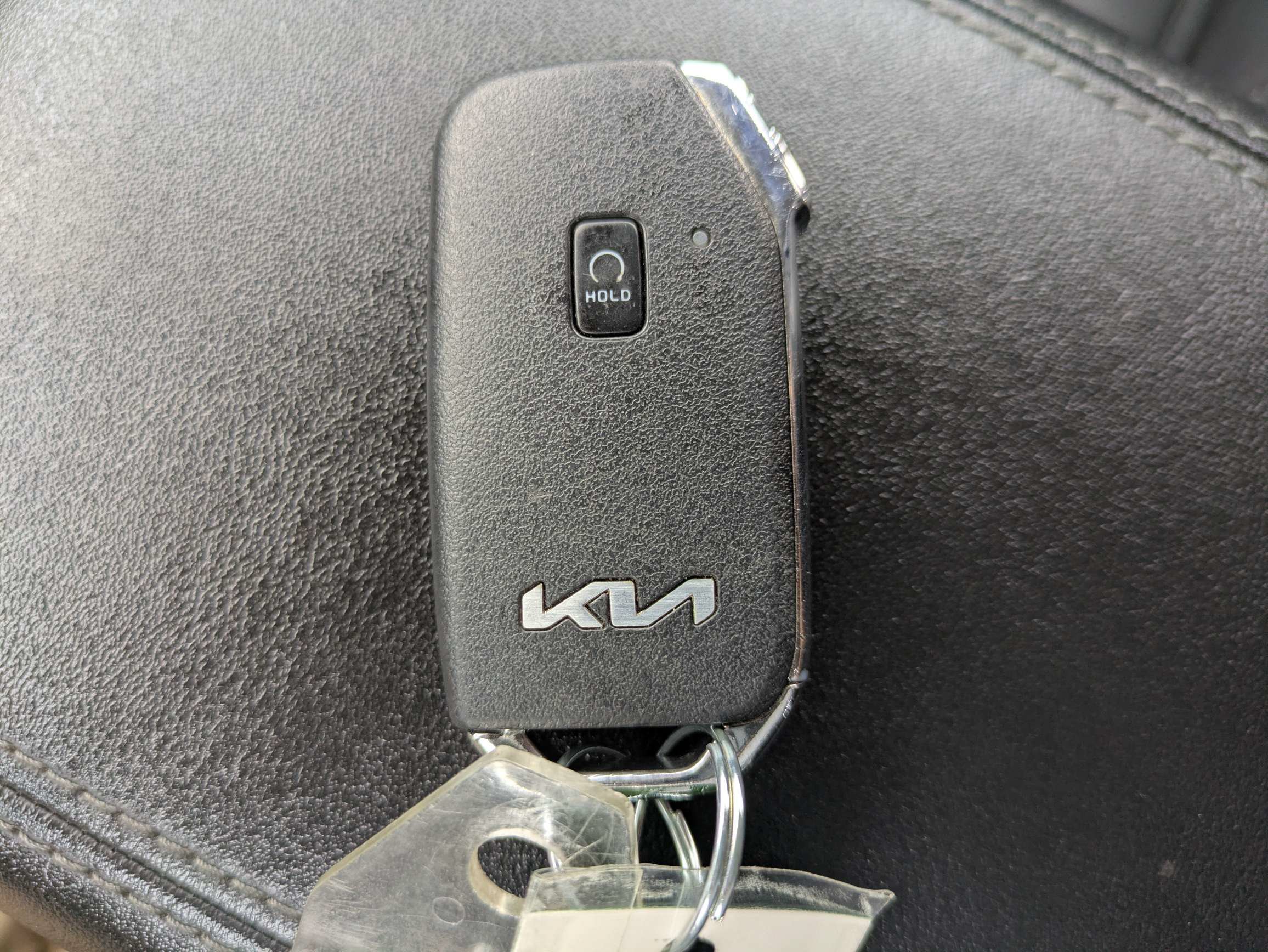Certified 2024 Kia Seltos EX FWD image 38