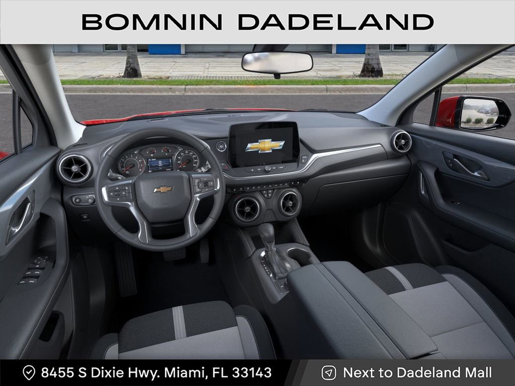New 2025 Chevrolet Blazer LT image 16