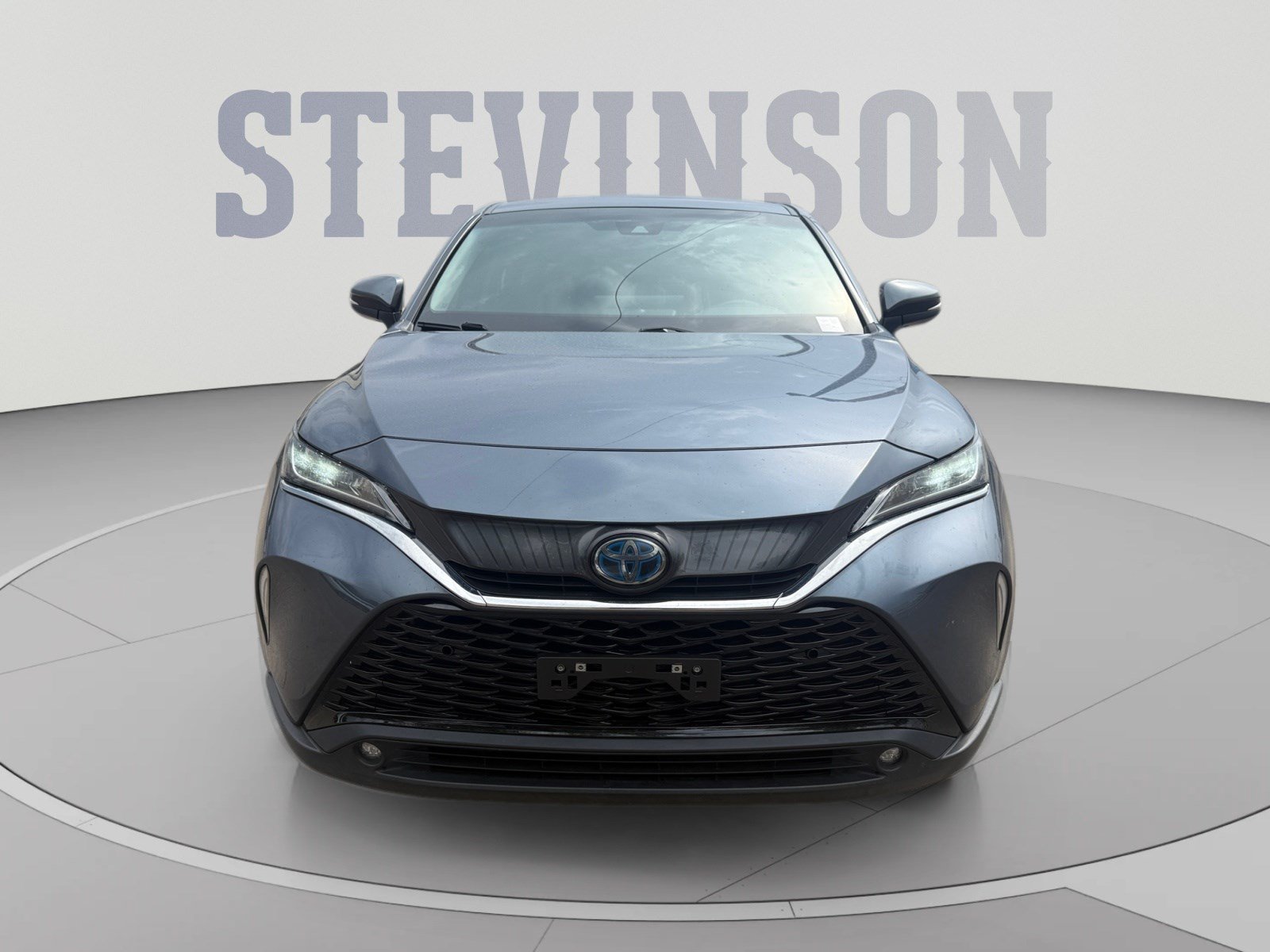 Used 2022 Toyota Venza LE AWD/4WD image 8